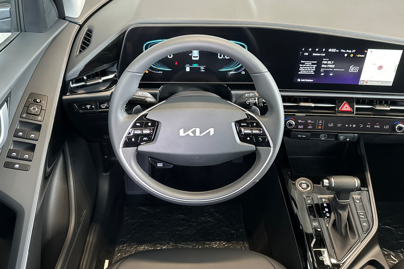 New 2026 Kia Niro EX w/ EX Premium Package FWD image 14
