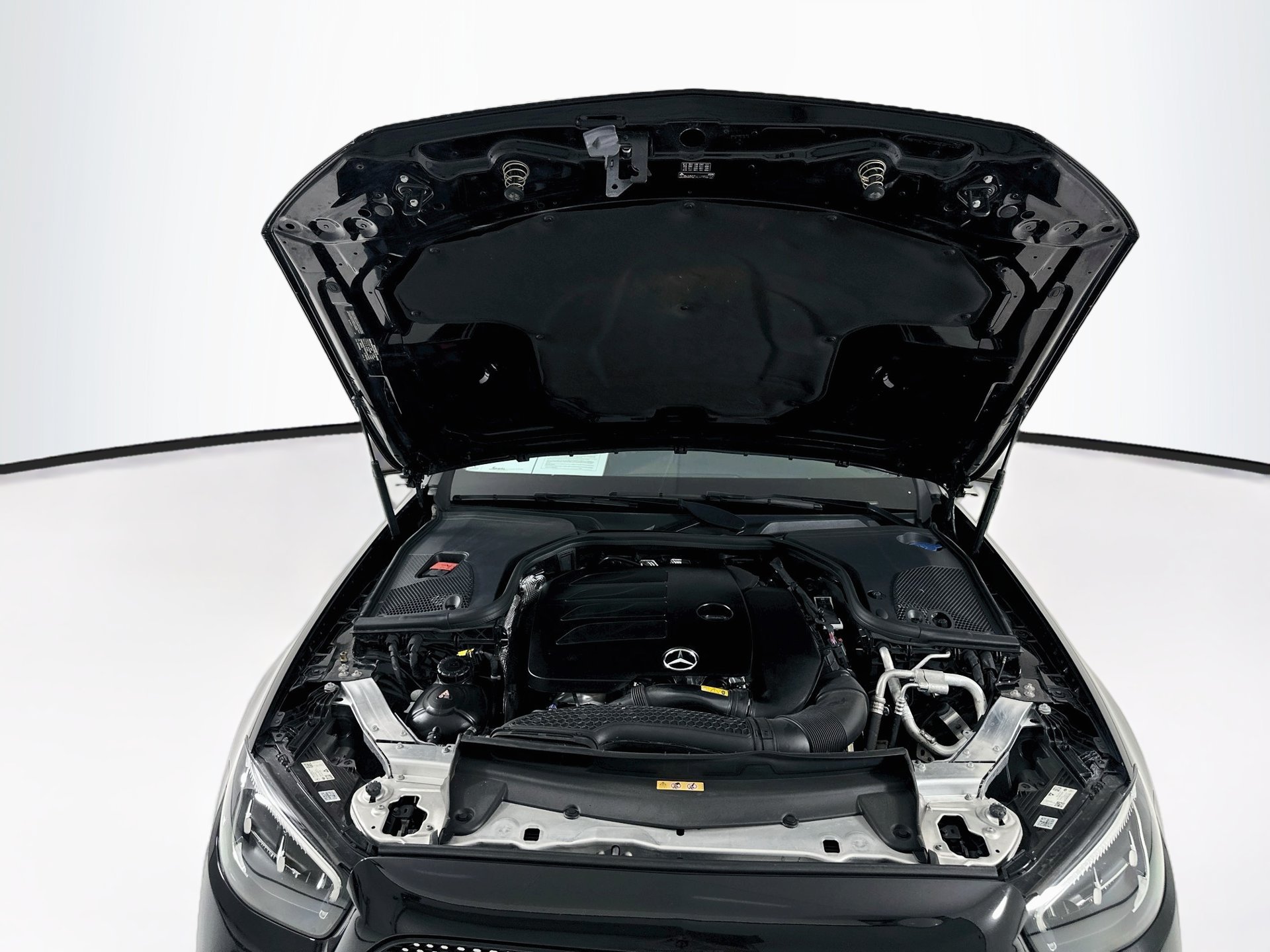 Certified 2023 Mercedes-Benz E 350 4MATIC Sedan image 34
