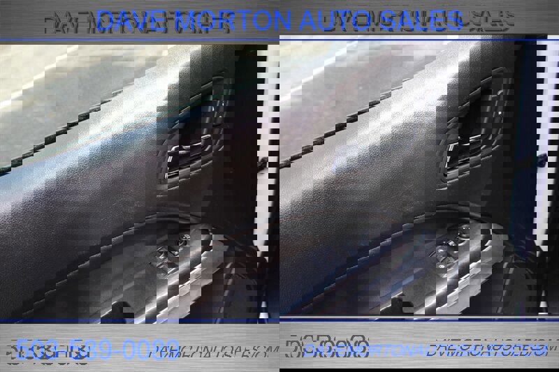 Used 2022 Chevrolet Colorado LT w/ Fleet Safety Package image 11