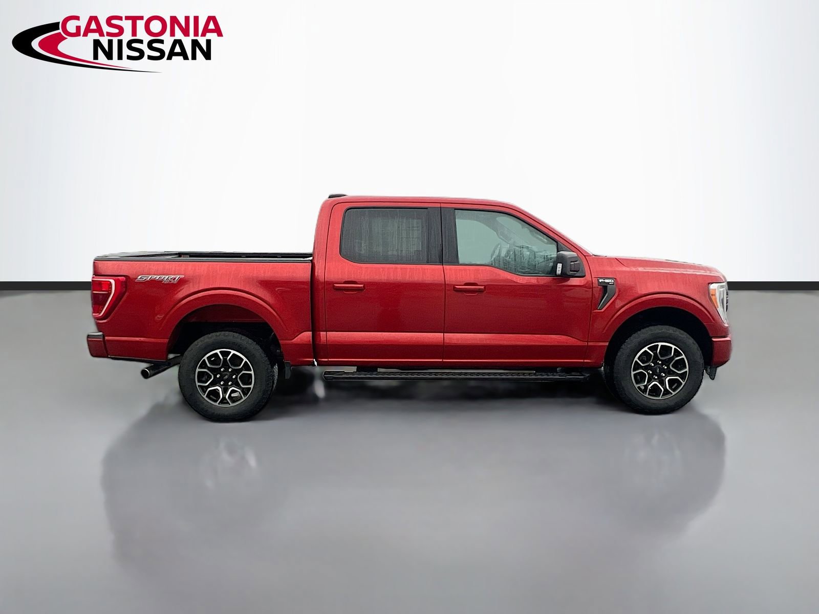 Used 2023 Ford F150 XLT w/ Equipment Group 302A High image 10