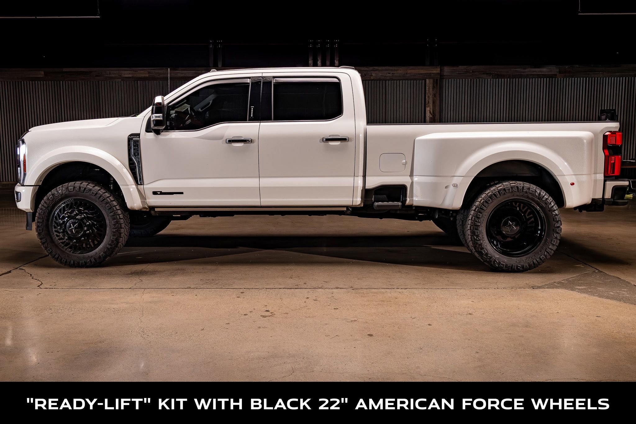 Used 2023 Ford F450 Platinum w/ FX4 Off-Road Package image 5