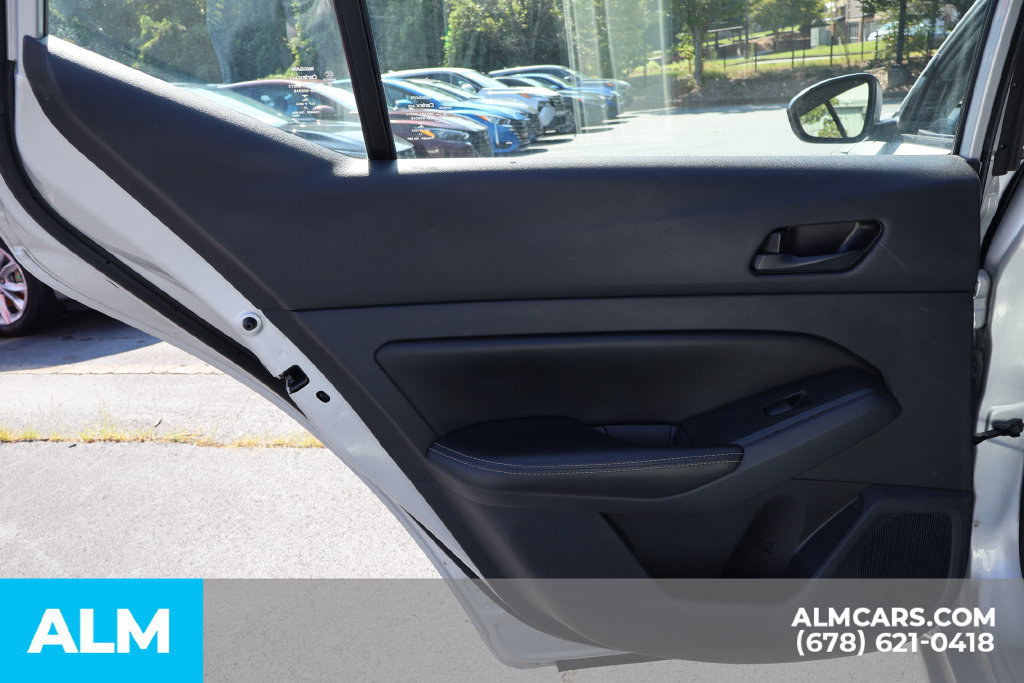 Used 2024 Nissan Altima 2.5 SV FWD image 18