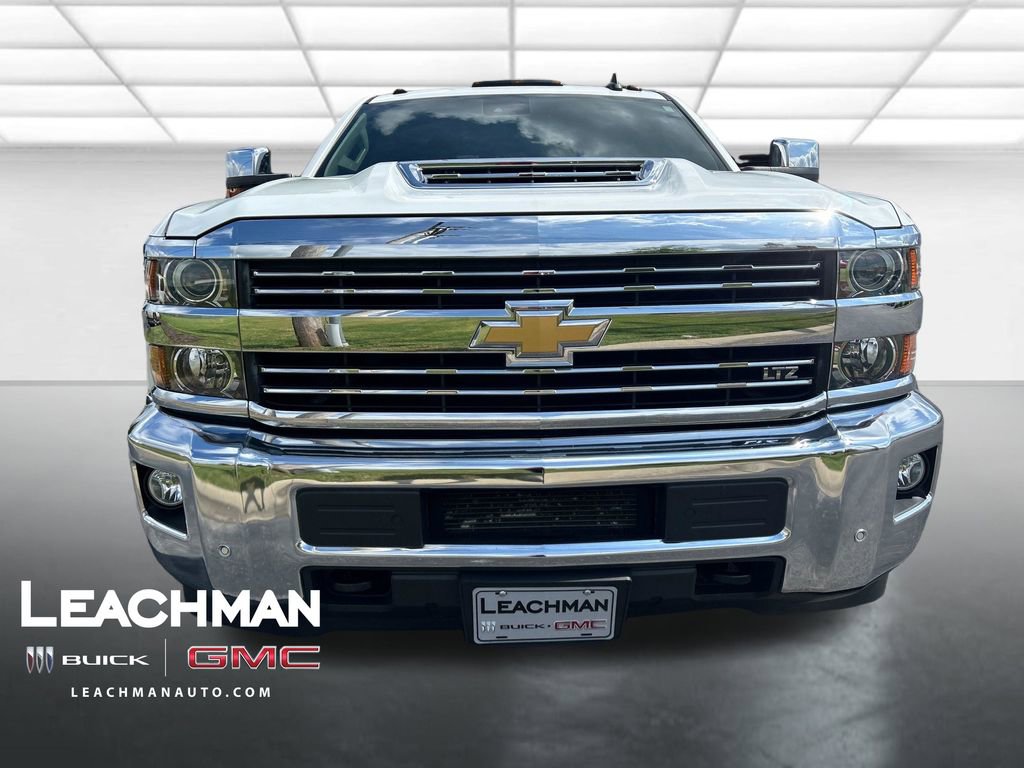 Used 2019 Chevrolet Silverado 3500 LTZ w/ Duramax Plus Package AWD/4WD image 9