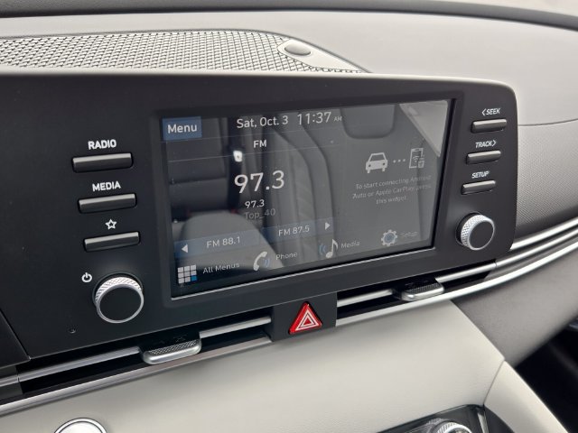 New 2026 Hyundai Elantra SEL Sport FWD image 9