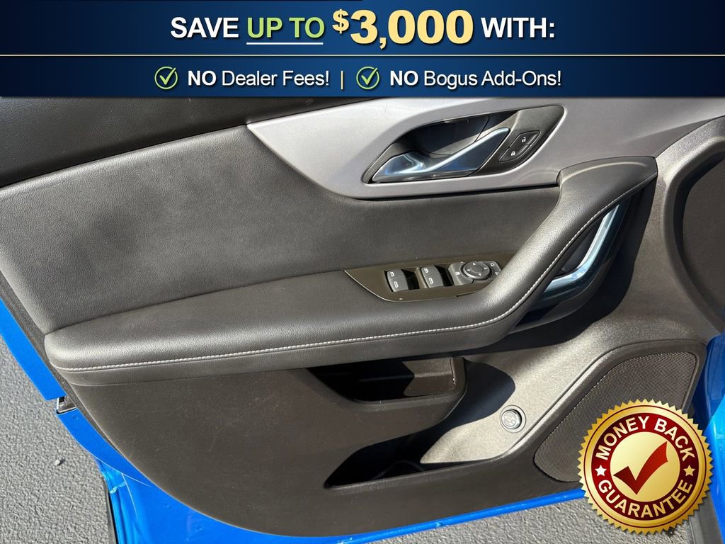Used 2024 Chevrolet Blazer LT w/ Convenience Package FWD image 16