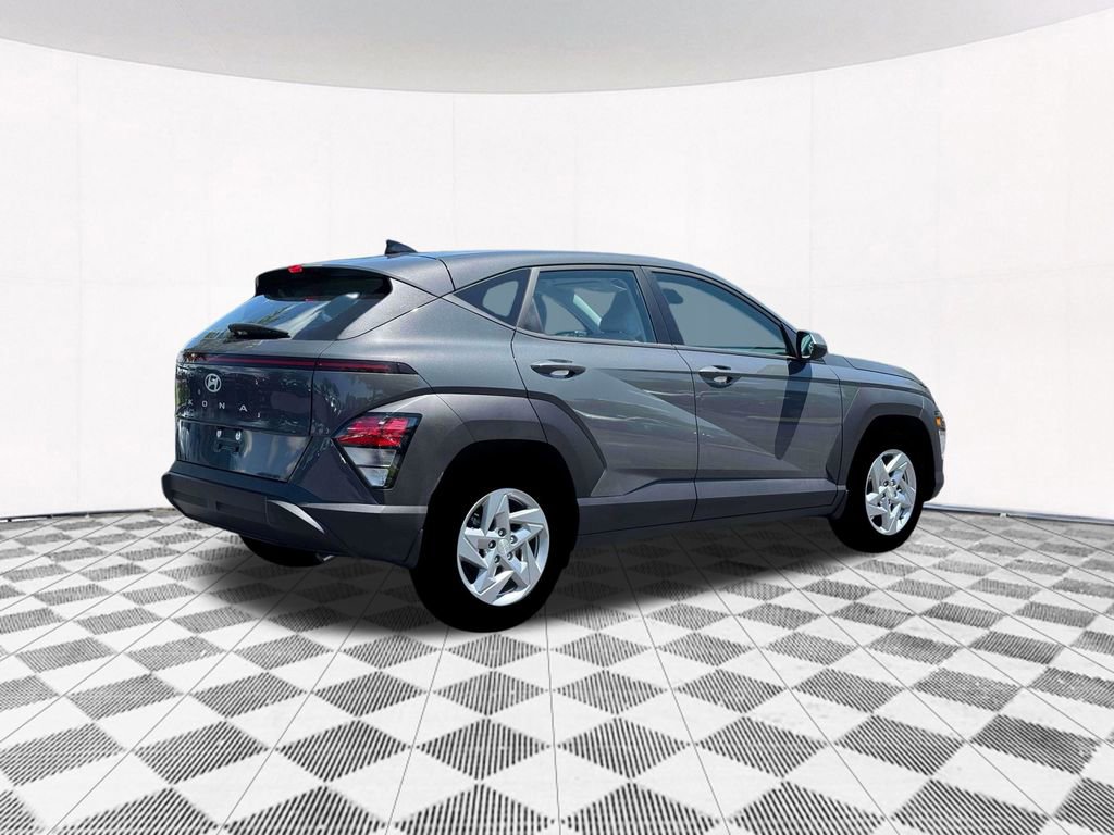 New 2026 Hyundai Kona SE image 12