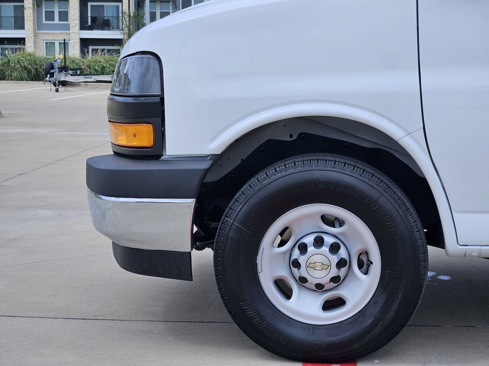 New 2026 Chevrolet Express 2500 Extended w/ Driver Convenience Package RWD image 11