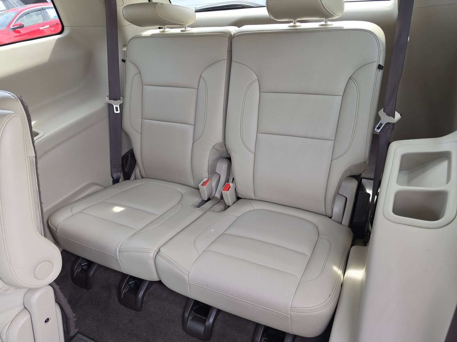 Used 2018 GMC Acadia Denali w/ Technology Package FWD image 16