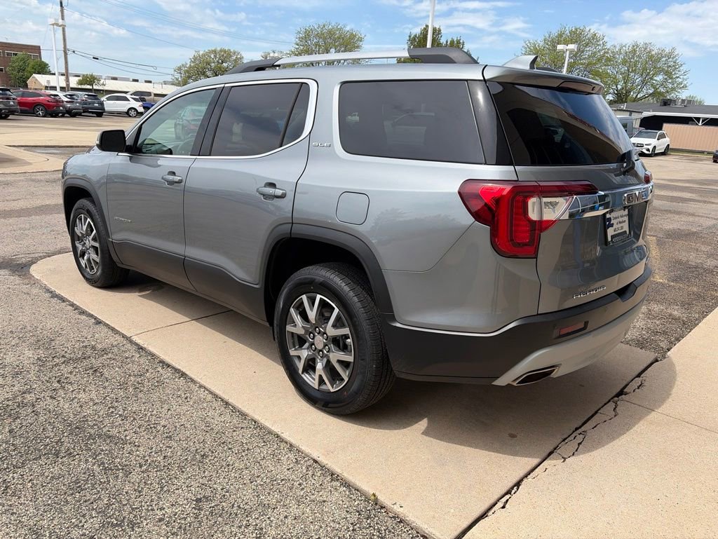 Used 2023 GMC Acadia SLE w/ Driver Convenience Package AWD/4WD image 7