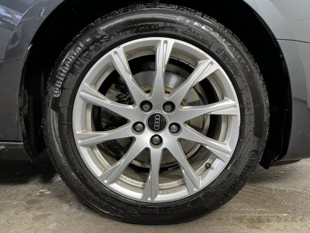 Used 2023 Audi A4 2.0T Premium w/ Convenience Package image 9