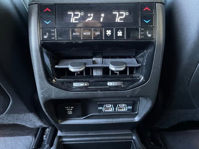 Used 2021 Jeep Grand Cherokee L Overland w/ Luxury Tech Group IV image 29