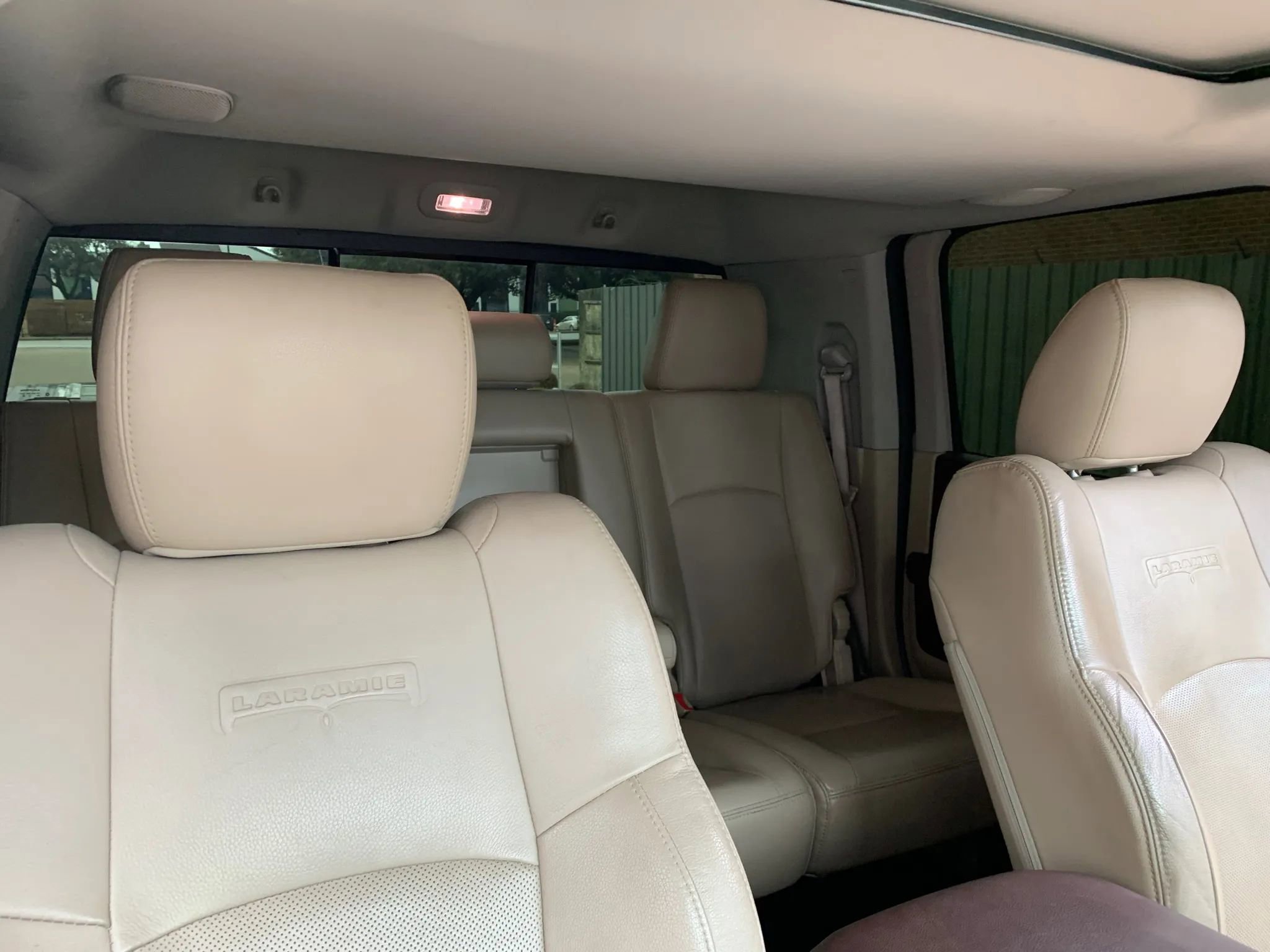 Used 2016 RAM 2500 Laramie image 28