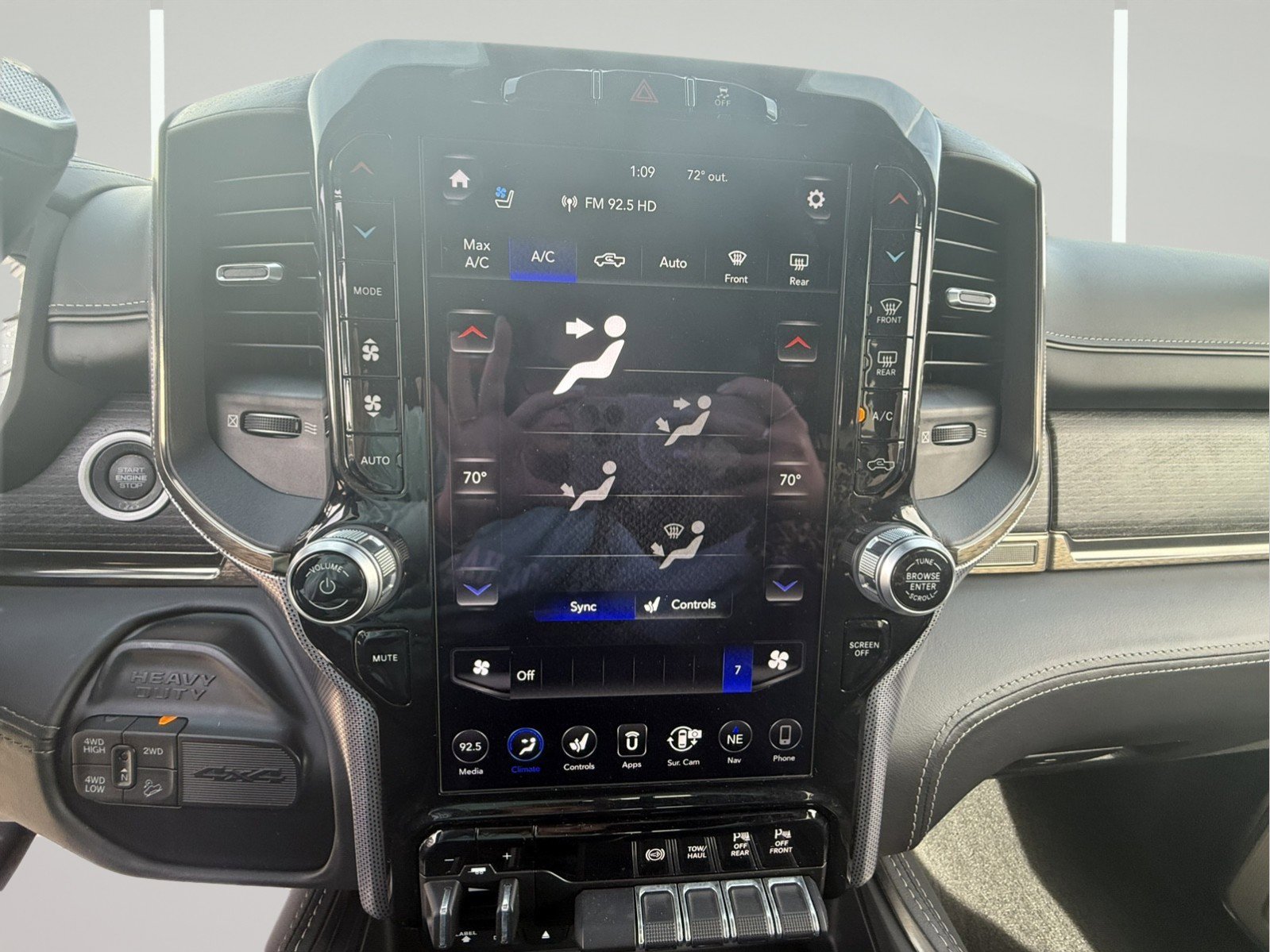 Used 2019 RAM 2500 Limited image 14