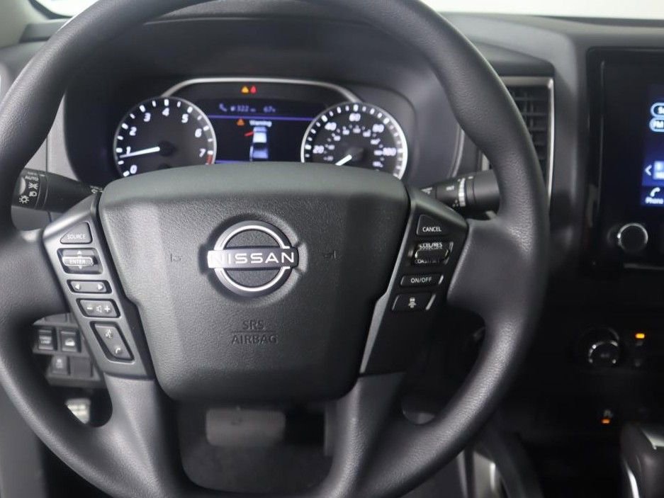 Certified 2024 Nissan Frontier SV w/ Technology Package image 16