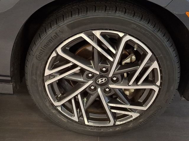 Used 2022 Hyundai Kona N Line w/ Tech Package image 7