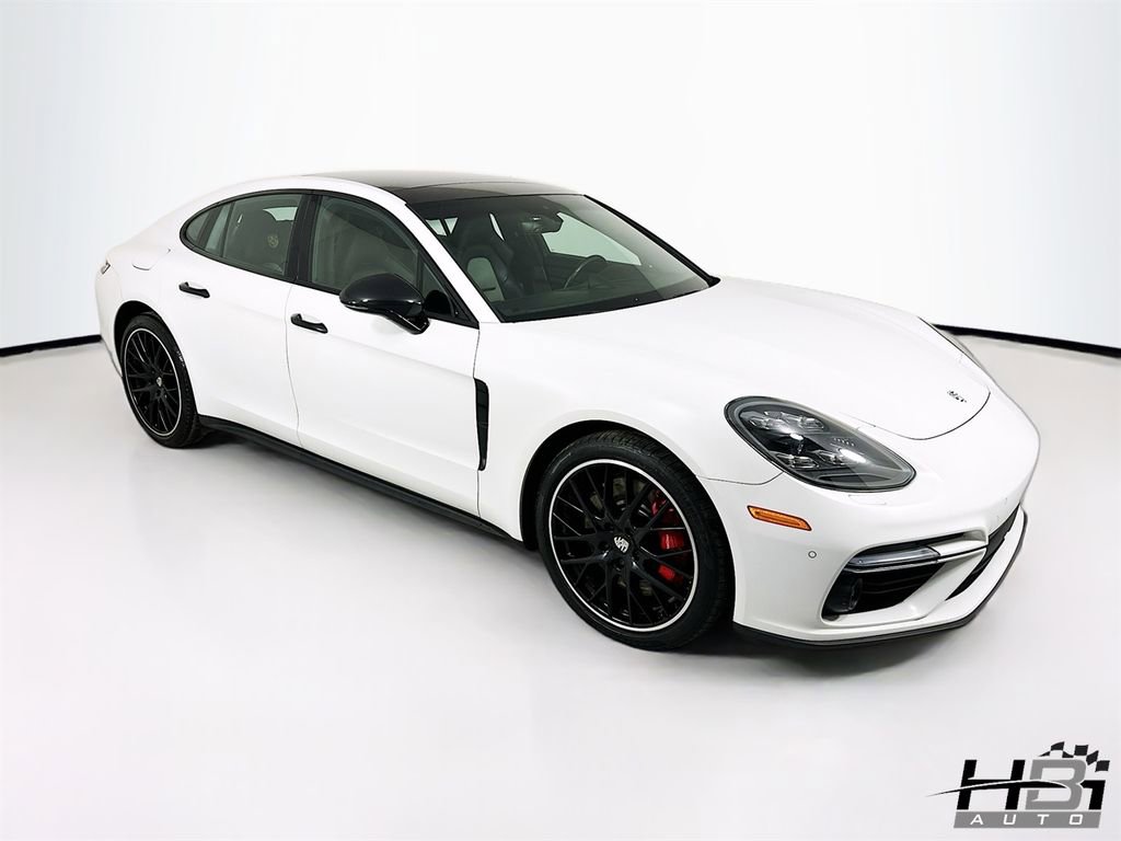 Used 2018 Porsche Panamera Turbo image 4