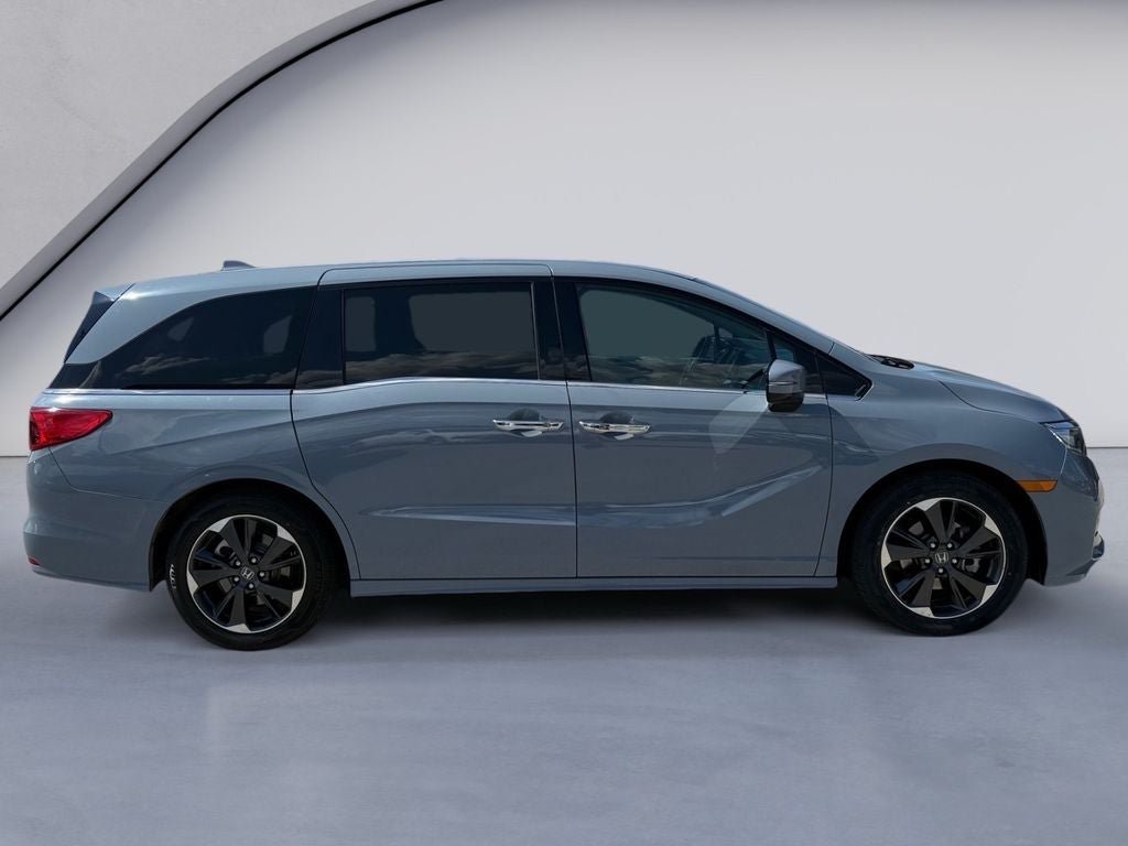 Used 2024 Honda Odyssey Elite image 6