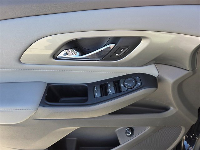Certified 2020 Chevrolet Traverse LT image 17