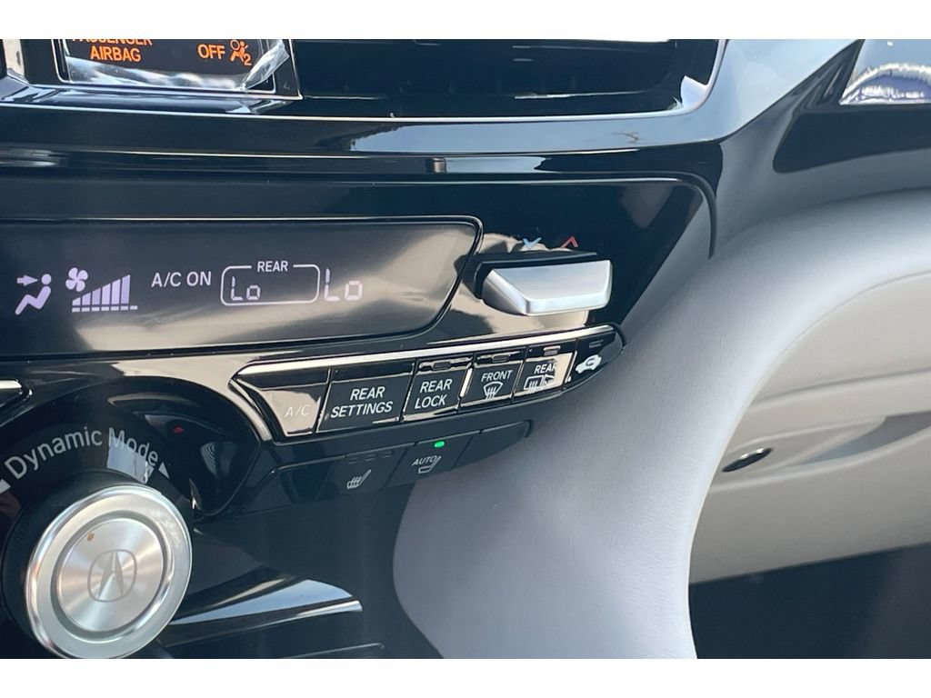 Certified 2026 Acura MDX w/ Technology Package AWD/4WD image 30