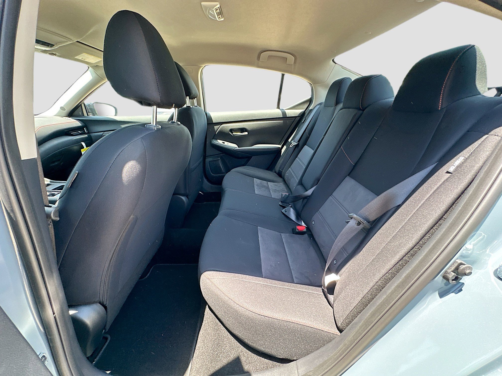 New 2025 Nissan Sentra SR w/ Midnight Edition image 16