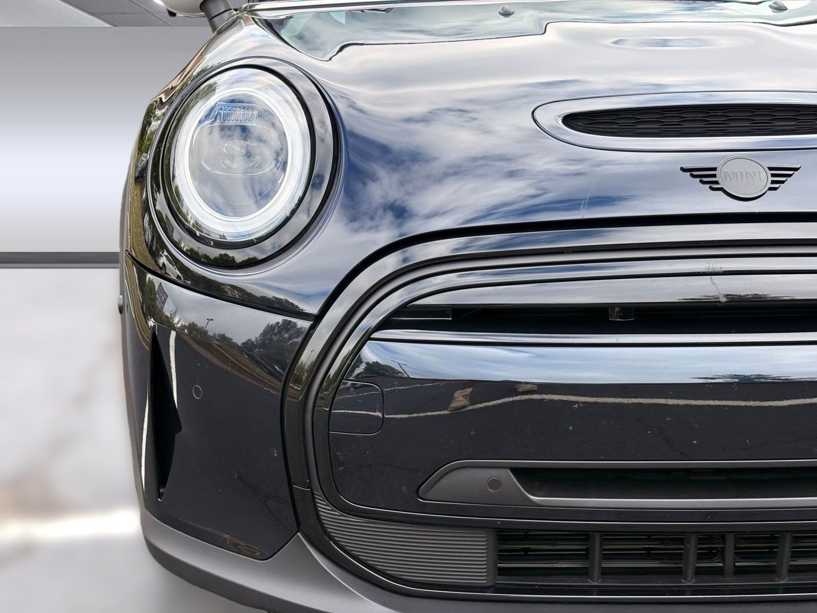 Used 2024 MINI Cooper SE image 11