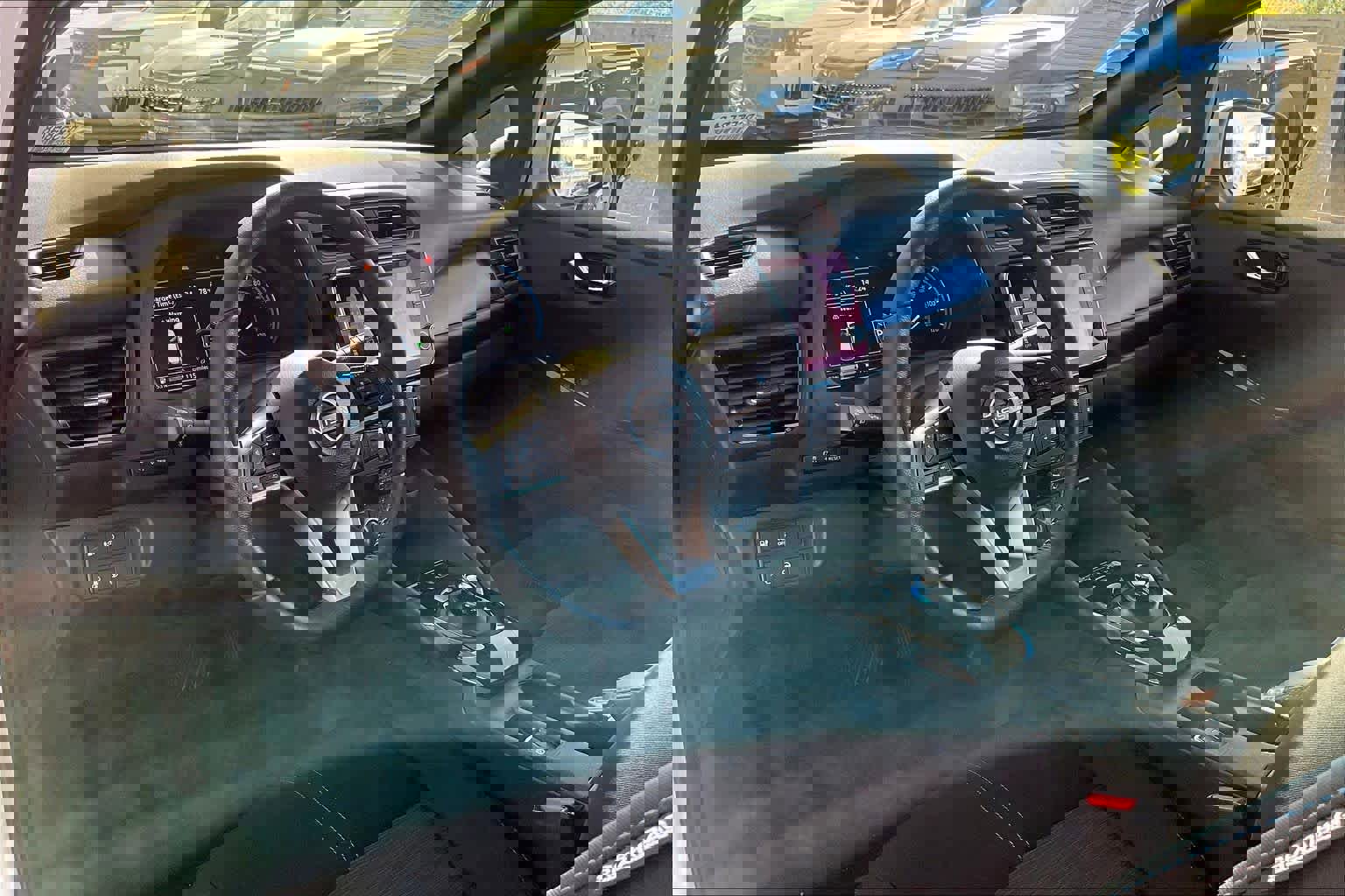 Used 2024 Nissan Leaf SV Plus image 16