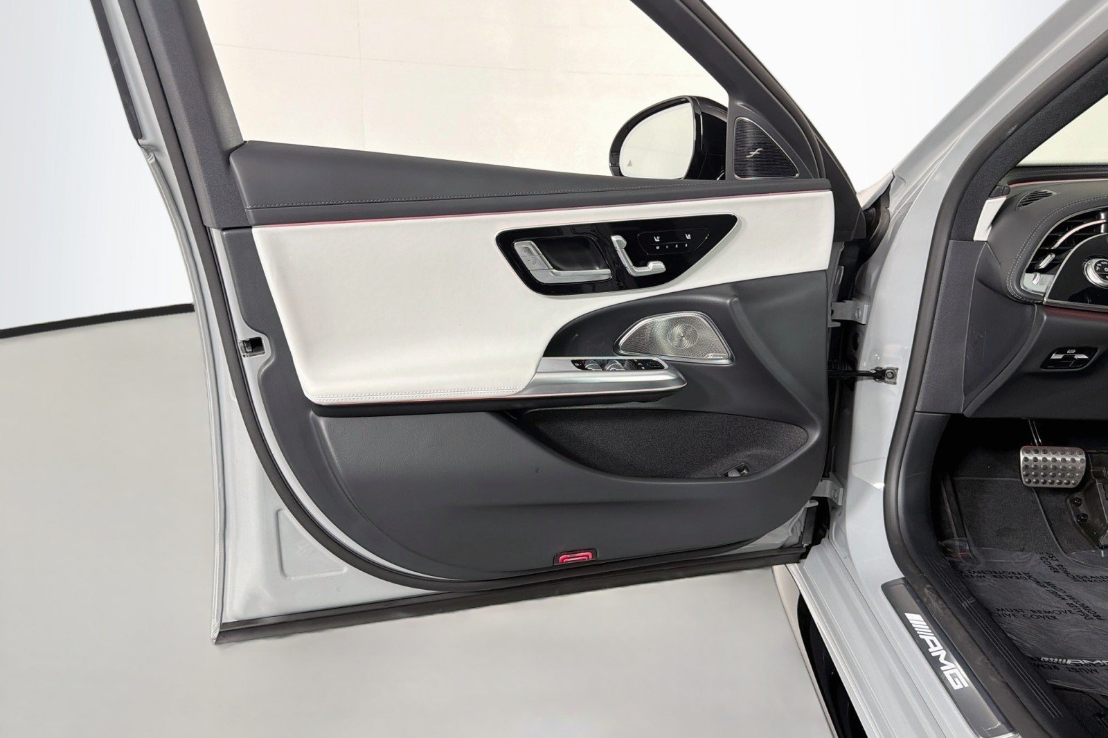 New 2027 Mercedes-Benz E 53 AMG e 4MATIC Sedan image 20