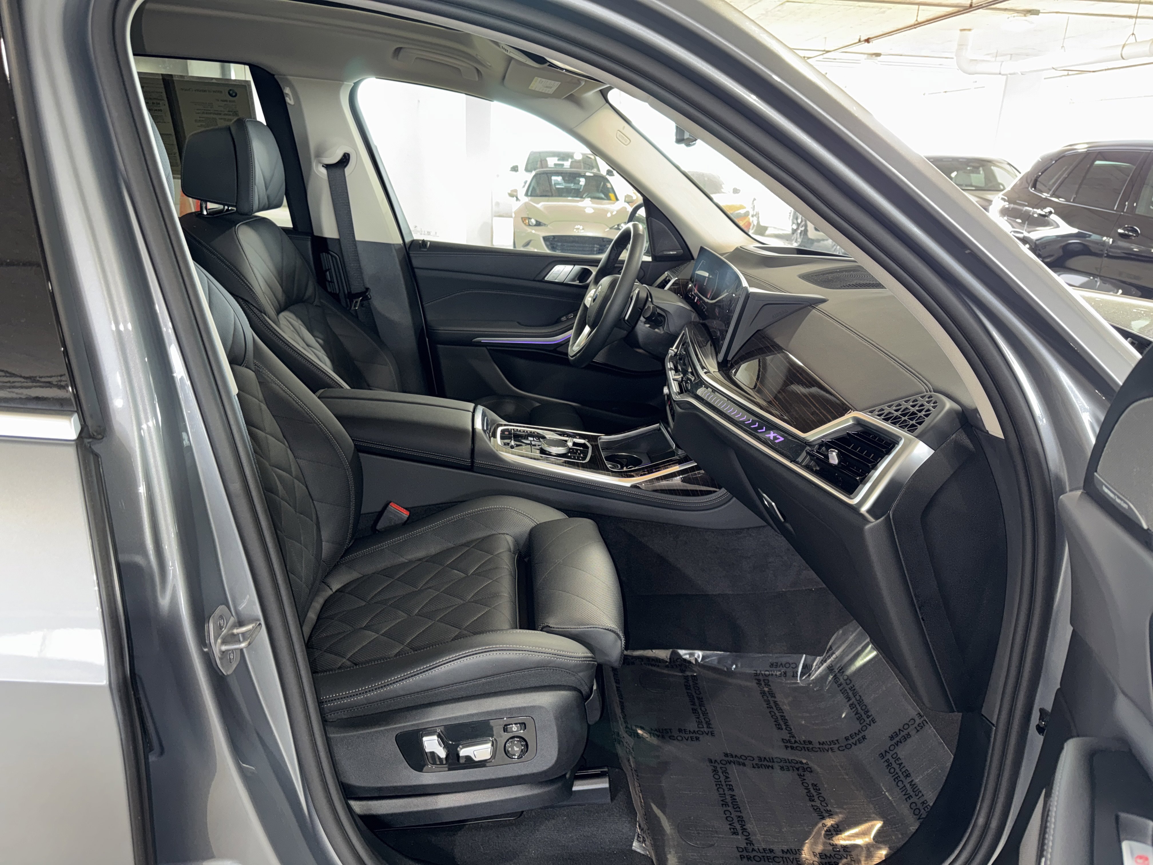 Used 2026 BMW X7 xDrive40i image 10