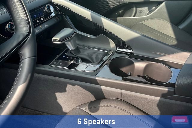 New 2025 Hyundai Elantra SEL image 9