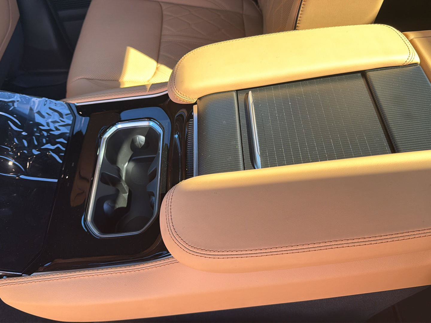New 2026 Jeep Grand Wagoneer L Summit AWD/4WD image 27