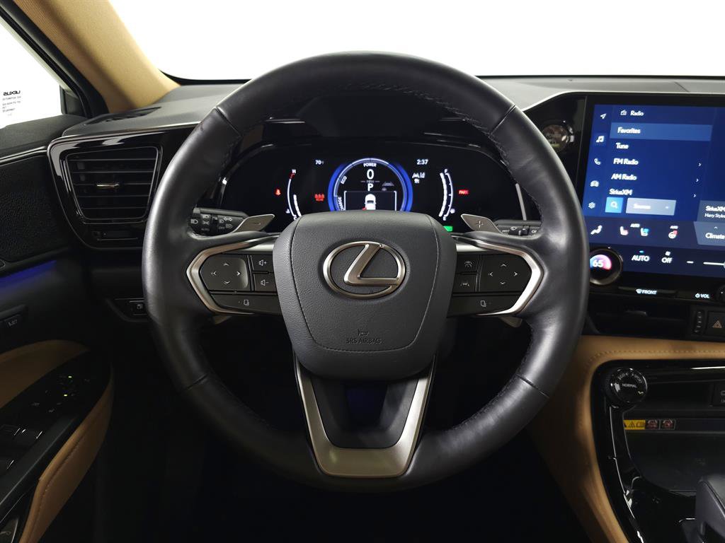 Used 2025 Lexus NX 300h AWD w/ Luxury Package image 19