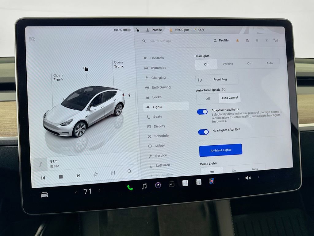 Used 2023 Tesla Model Y Long Range AWD/4WD image 29