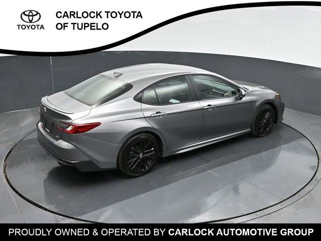 Used 2026 Toyota Camry SE FWD image 39