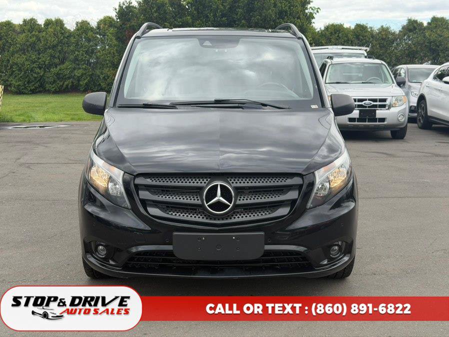 Used 2017 Mercedes-Benz Metris Passenger image 8