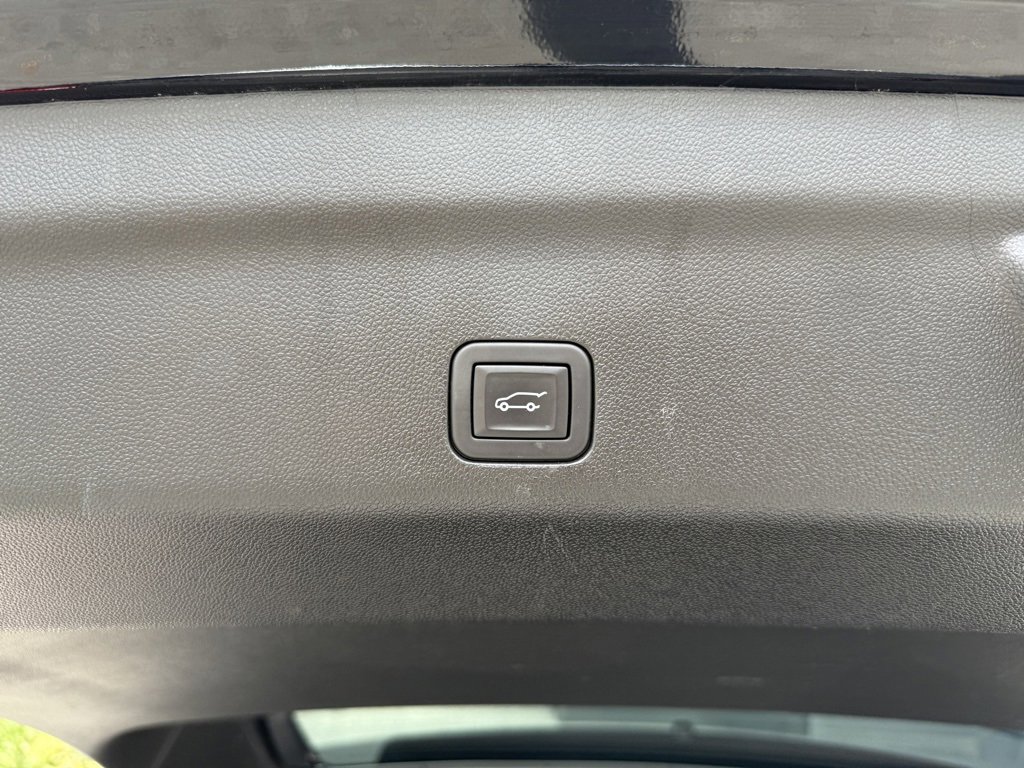 Certified 2024 GMC Yukon XL Denali image 54