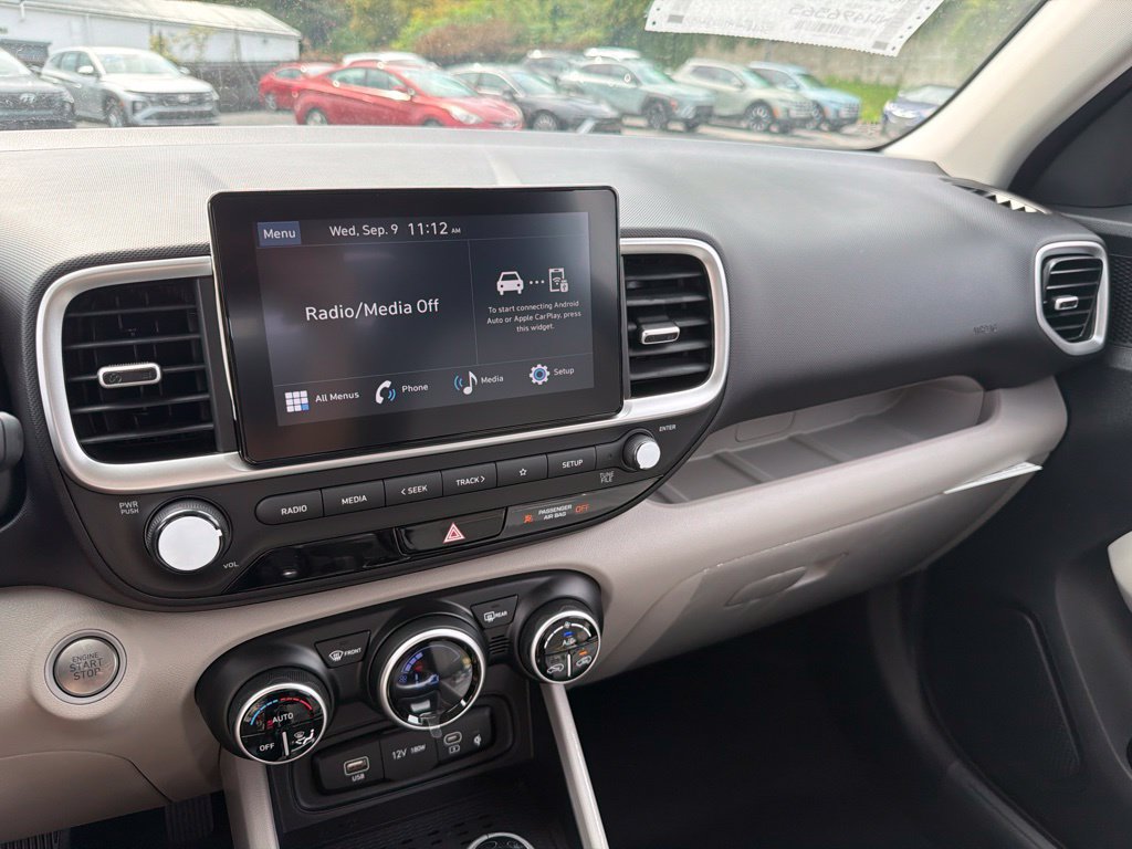 New 2026 Hyundai Venue SEL FWD image 20