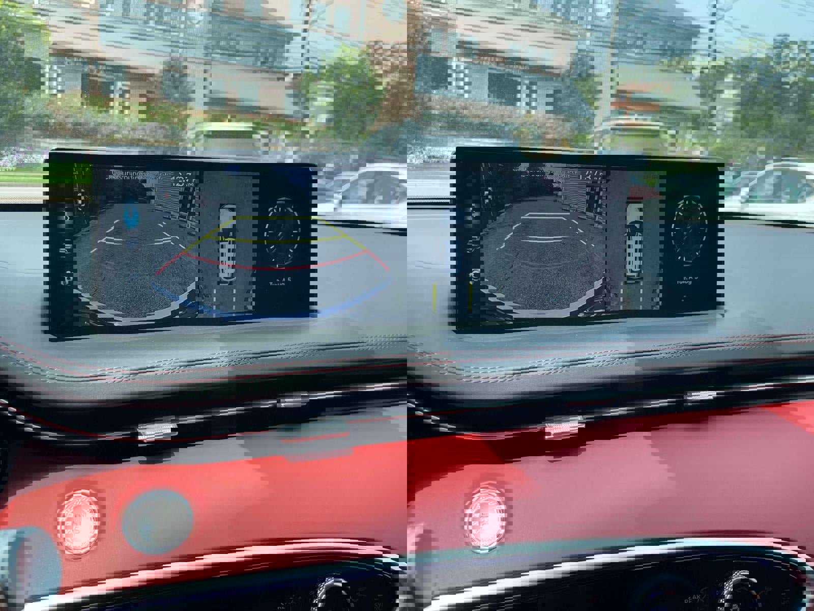 Used 2025 Genesis GV70 3.5T Sport w/ Sport Advanced Package image 29