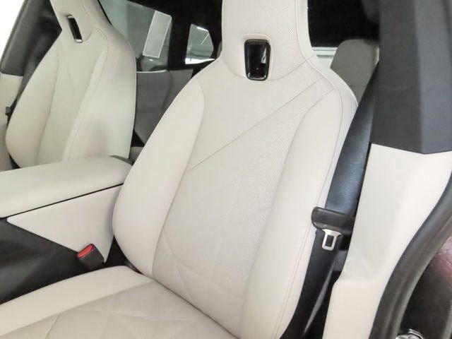 Used 2026 BMW iX xDrive60 image 15