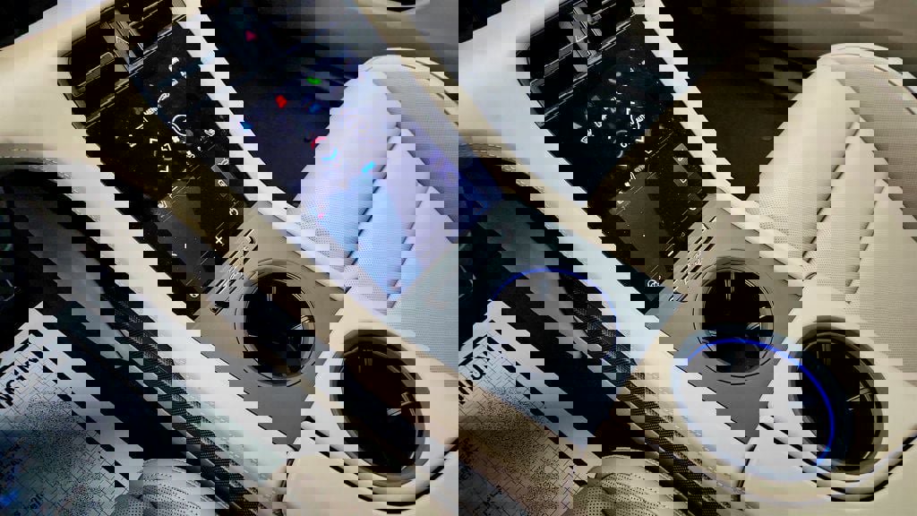 Used 2022 Porsche Taycan GTS w/ Premium Package (P6U) image 17