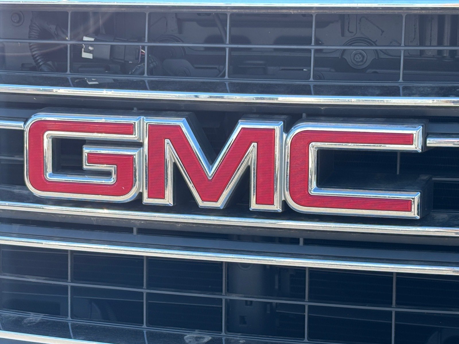 Used 2018 GMC Yukon SLT w/ Open Road Package RWD image 9