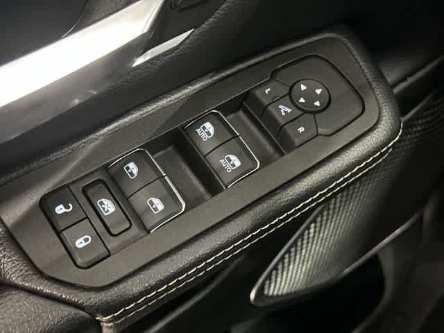 Used 2025 RAM 1500 Laramie AWD/4WD image 19