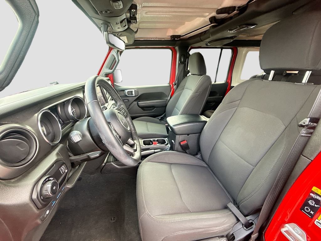 Used 2023 Jeep Wrangler Unlimited w/ Cold Weather Group AWD/4WD image 23