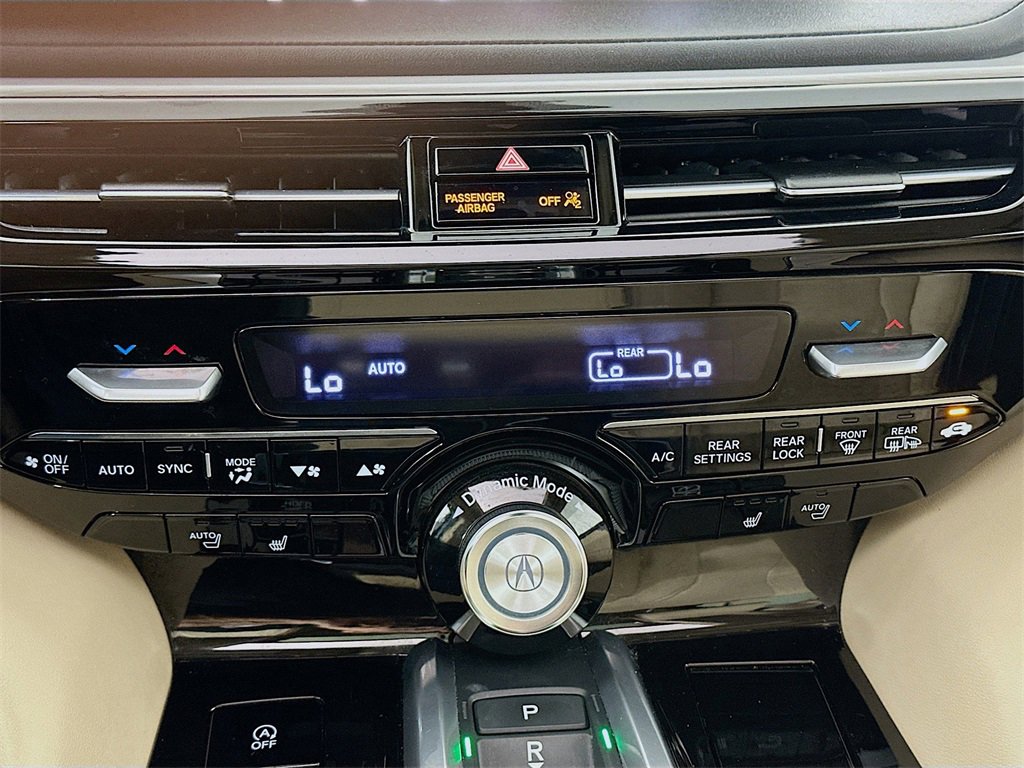 Used 2024 Acura MDX SH-AWD w/ Technology Package image 27