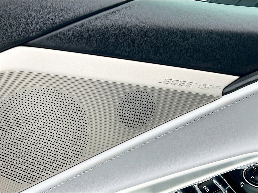 Used 2025 Chevrolet Corvette Stingray Premium Conv w/ Z51 Performance Package image 19