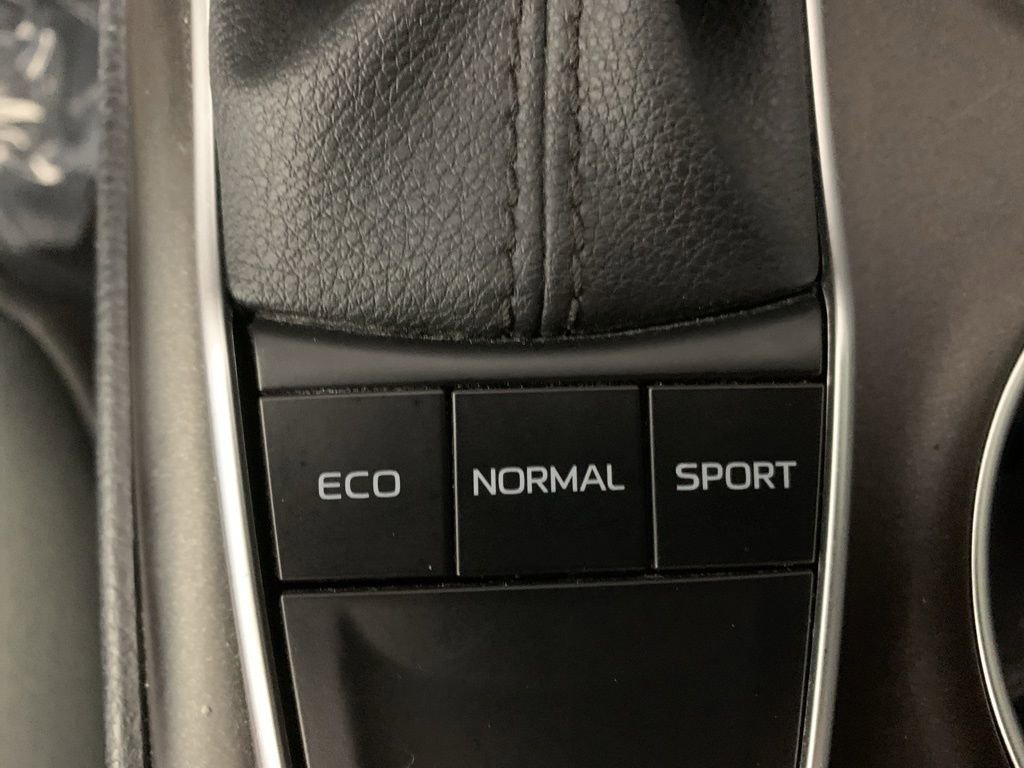 Used 2023 Toyota Camry LE image 26