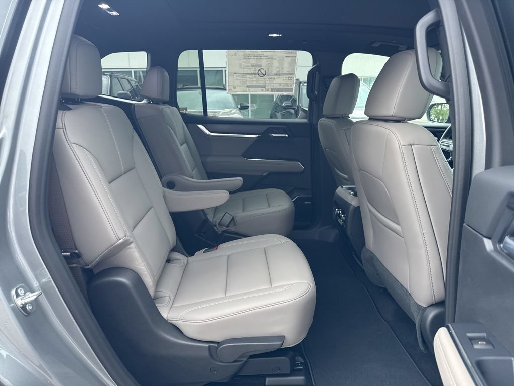 New 2026 GMC Acadia Elevation w/ Elevation Premium Package FWD image 26