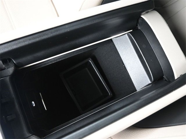 New 2025 Mercedes-Benz GLC 300 image 33