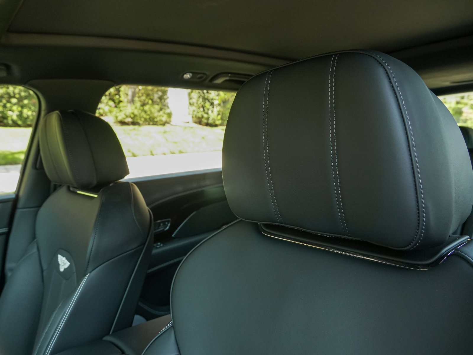 New 2025 Bentley Bentayga Extended Wheelbase AWD/4WD image 22