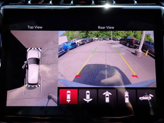 New 2025 Jeep Grand Cherokee Overland w/ Adv Protech Group III image 19