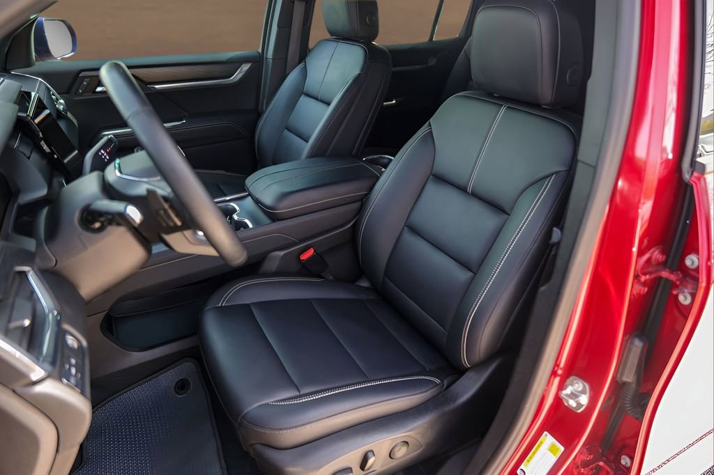 Used 2024 GMC Acadia Elevation w/ Luxury Package image 7